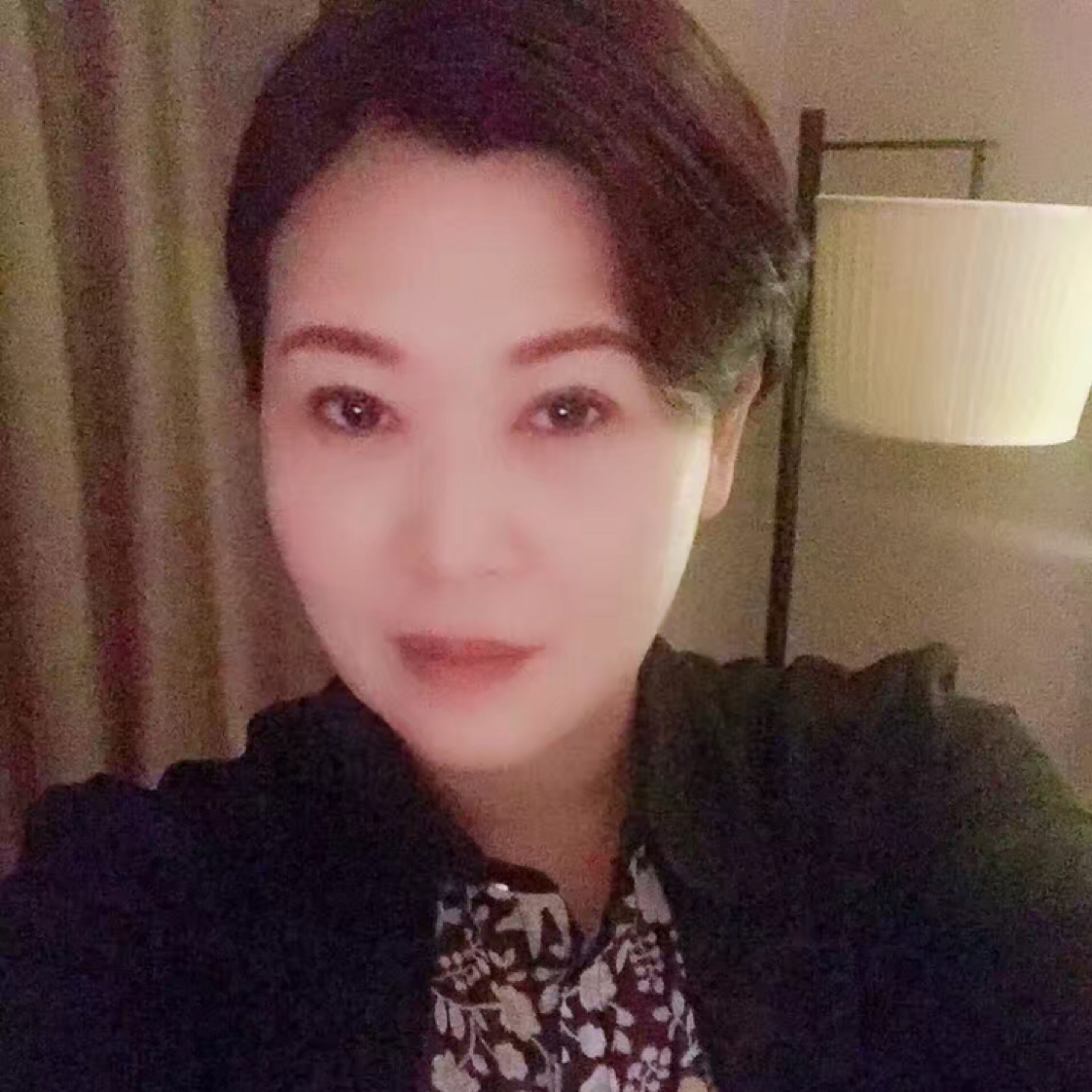 谁处金屋可藏娇