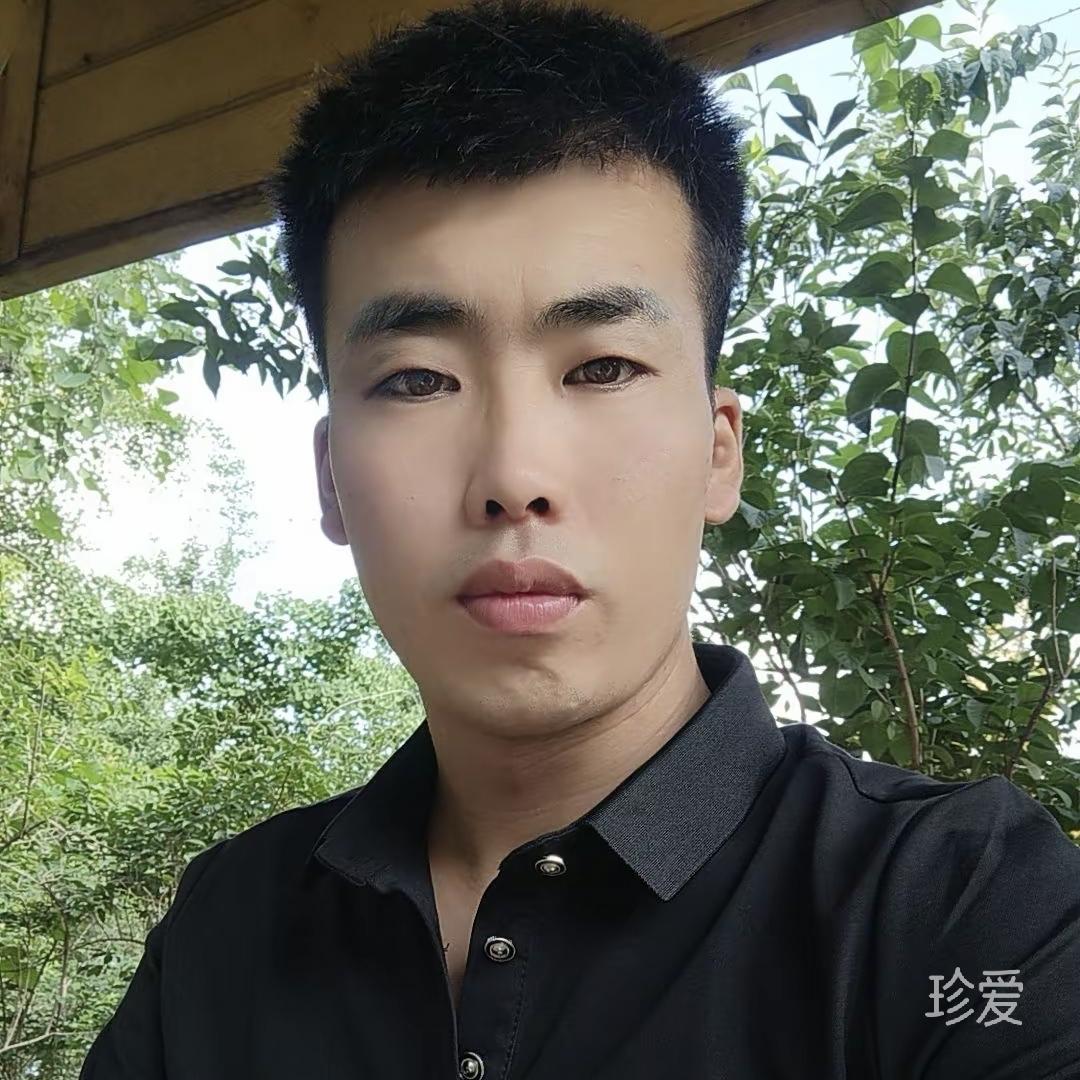 穿过黑暗的岁月