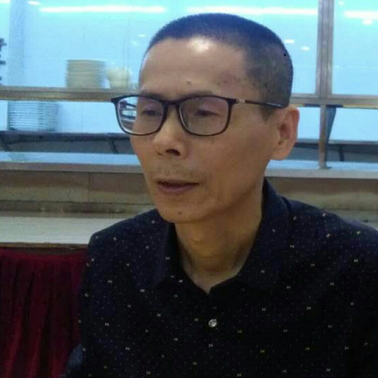 陈粤