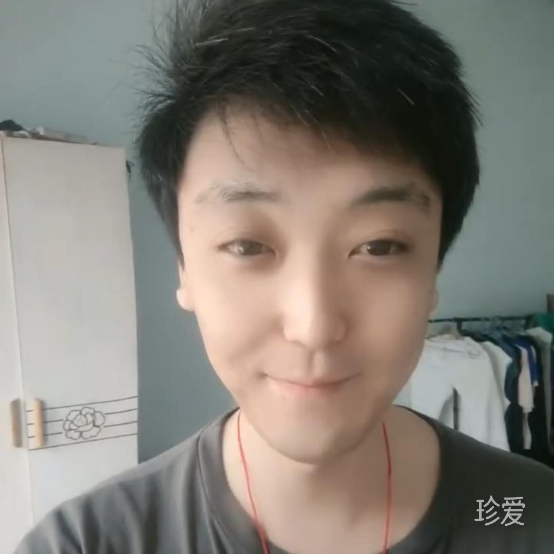 一个拥抱的角度