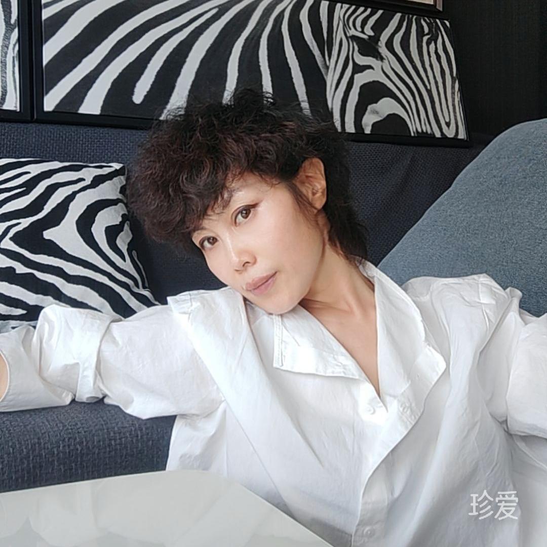 笑语嫣然