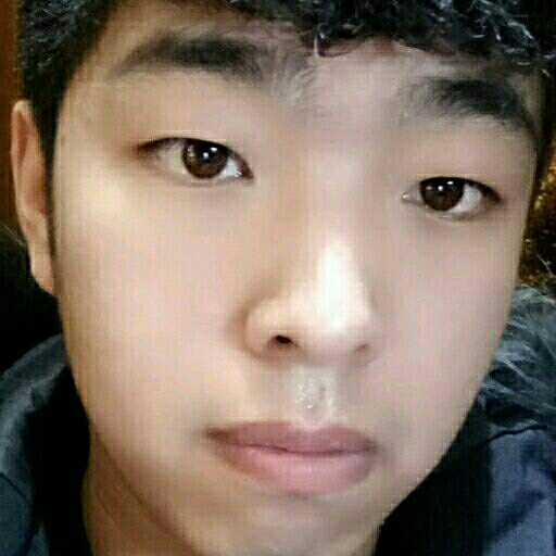 年輕的創(chuàng)業(yè)男孩