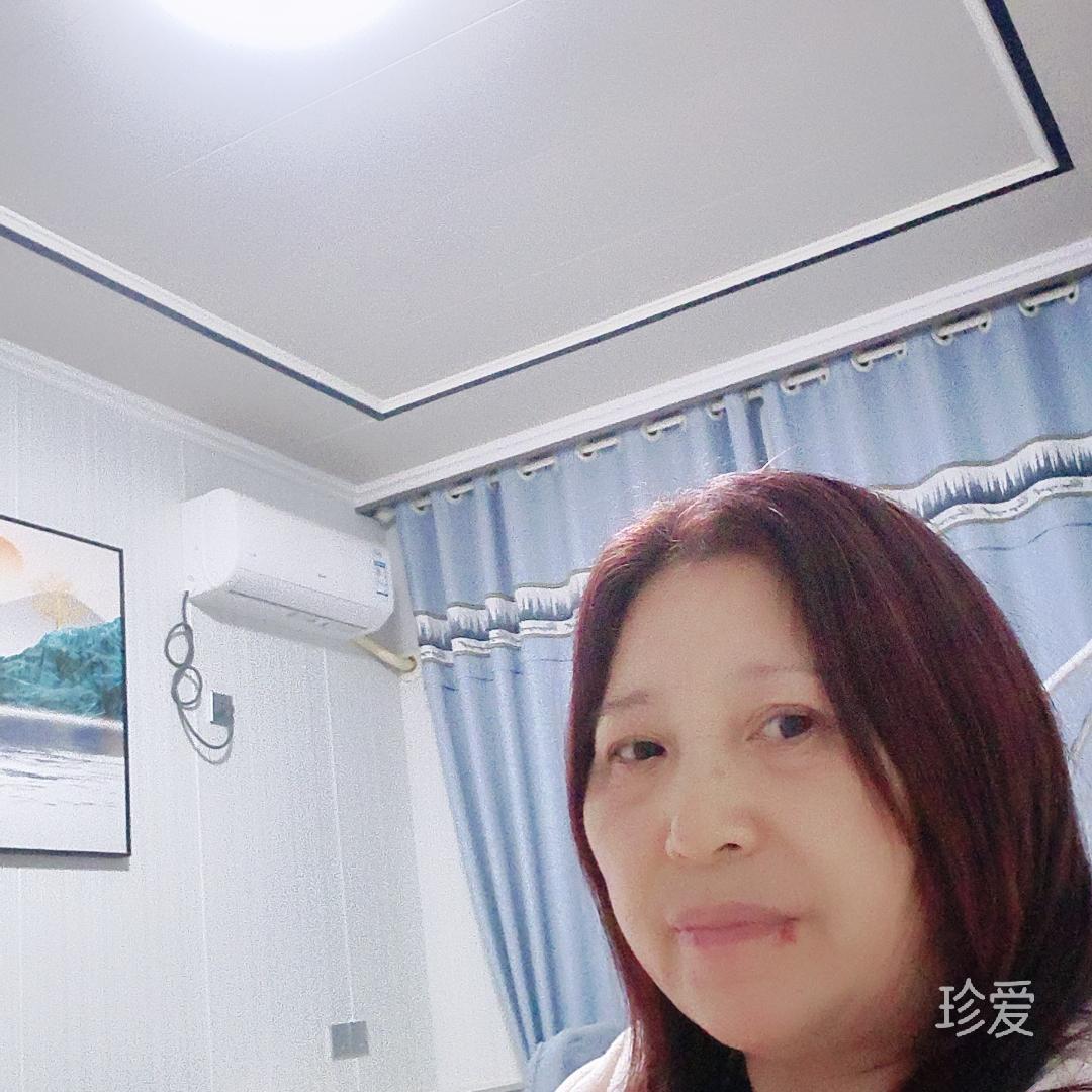 轻水舞衣