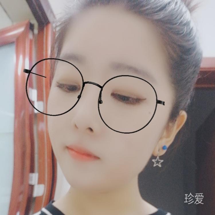 柒月