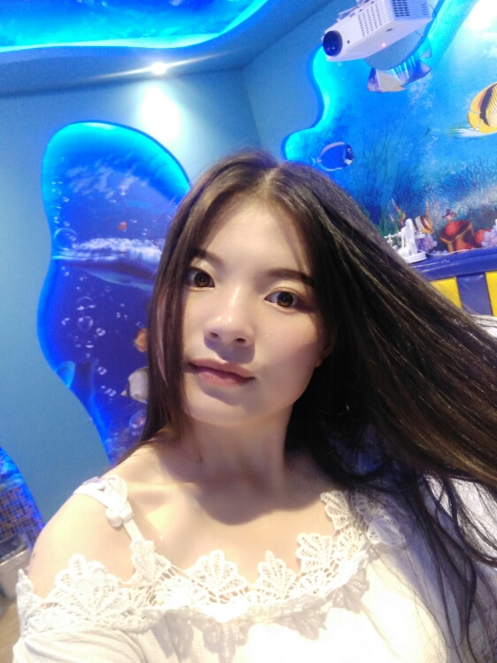 誰還不是個小可愛