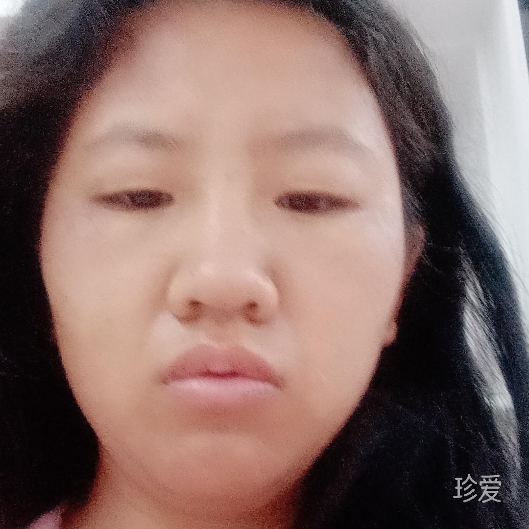 月下荷