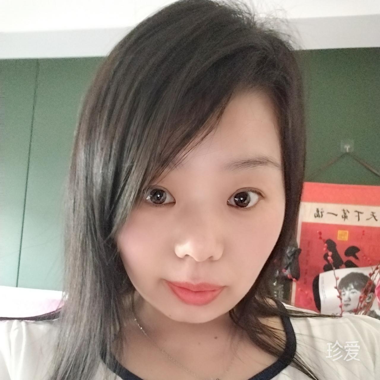 依依