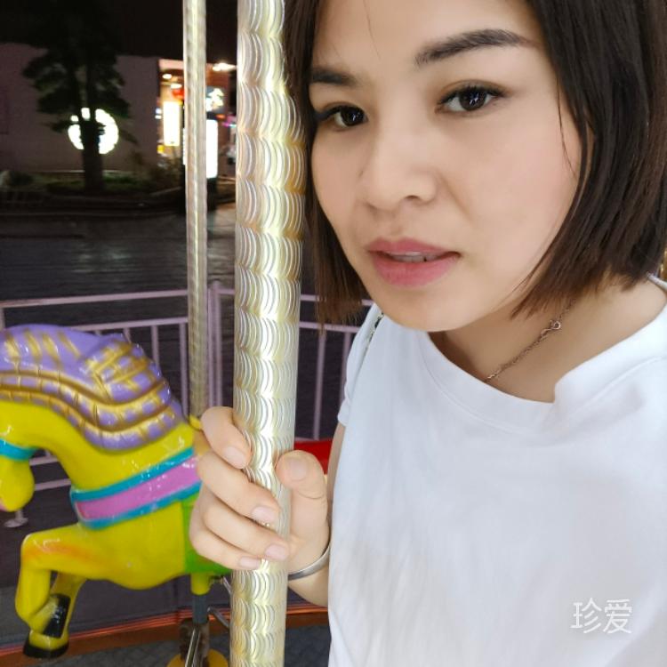阿莲