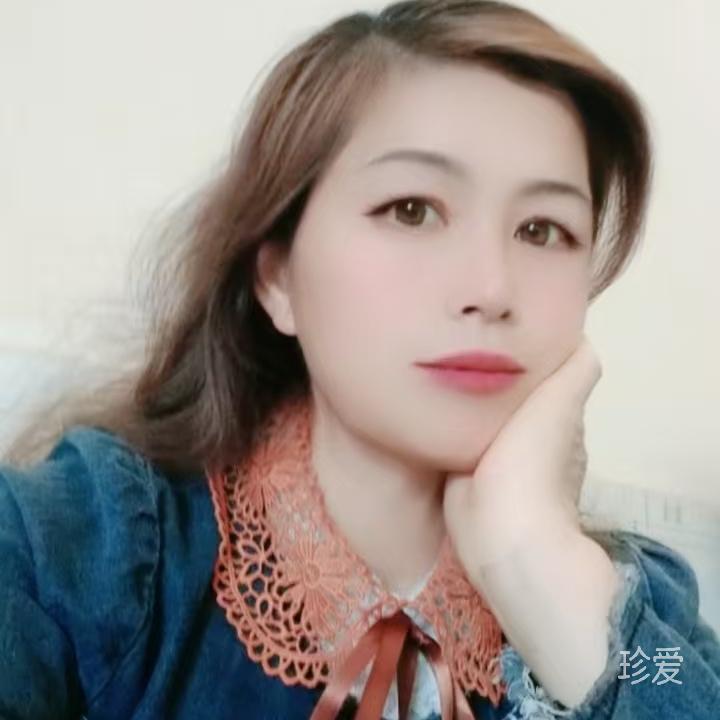 伊人淡妆