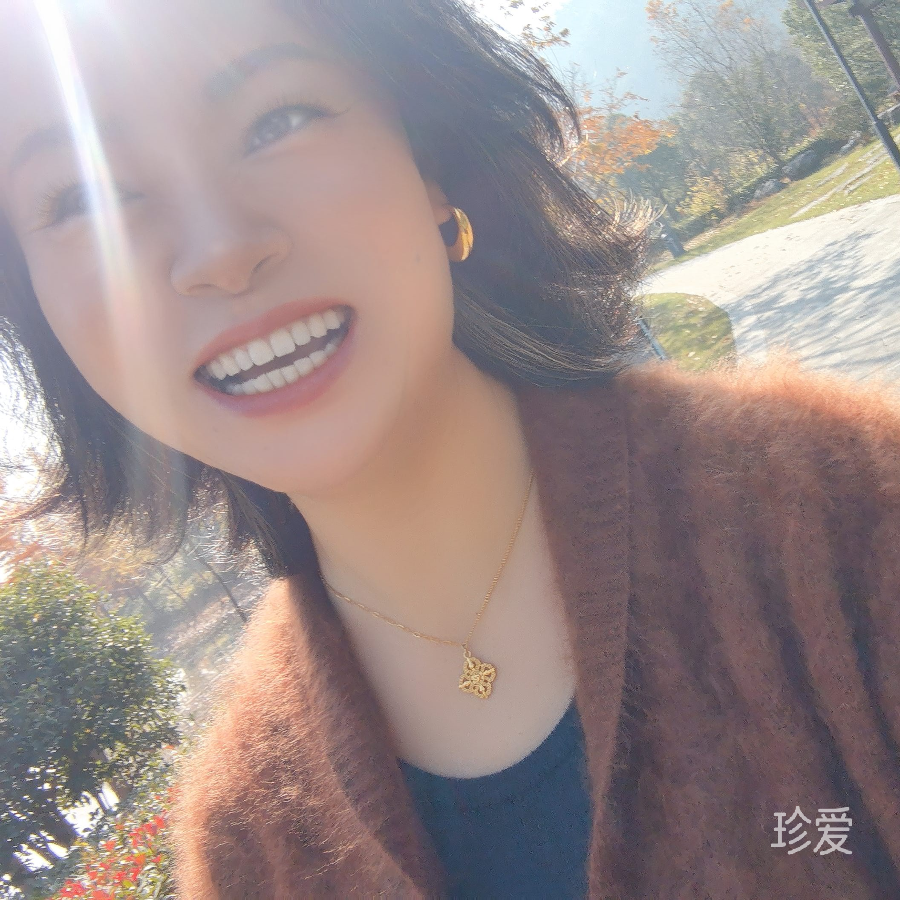 澹台冷依