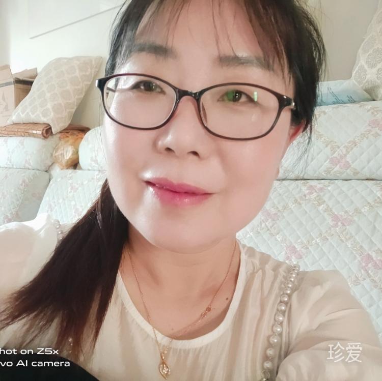 紫蔓尔
