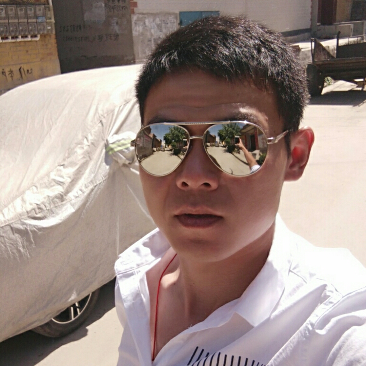 月光下的孤獨(dú)