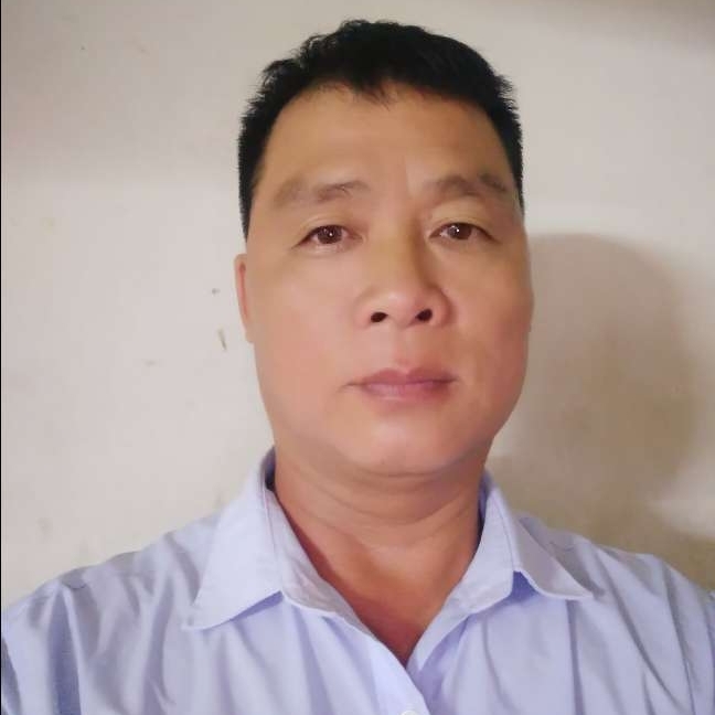 携手走过春夏秋冬