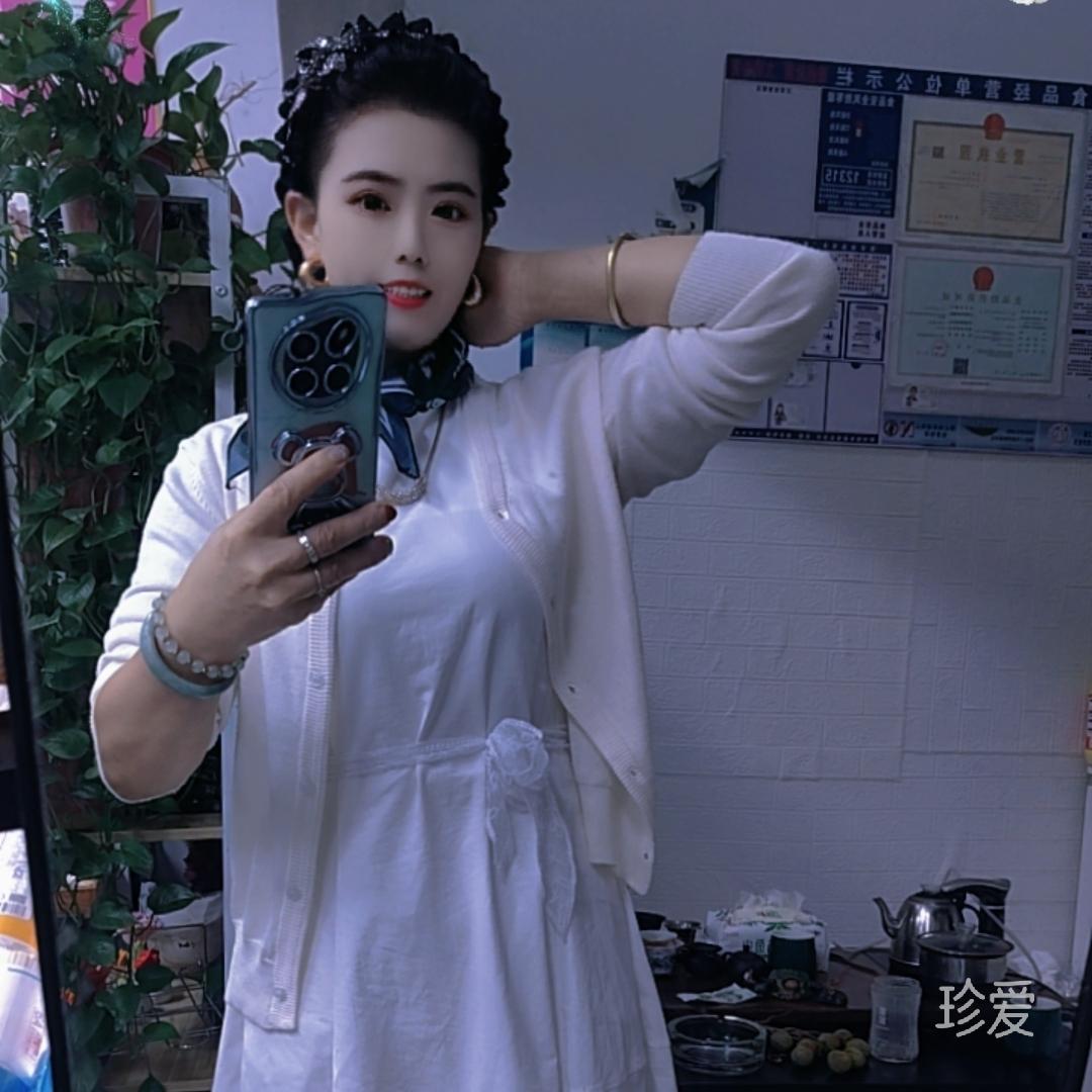 阿莲