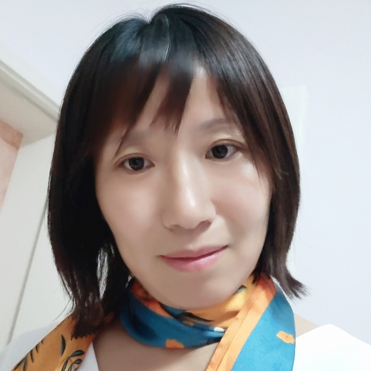 堅(jiān)強(qiáng)的背后