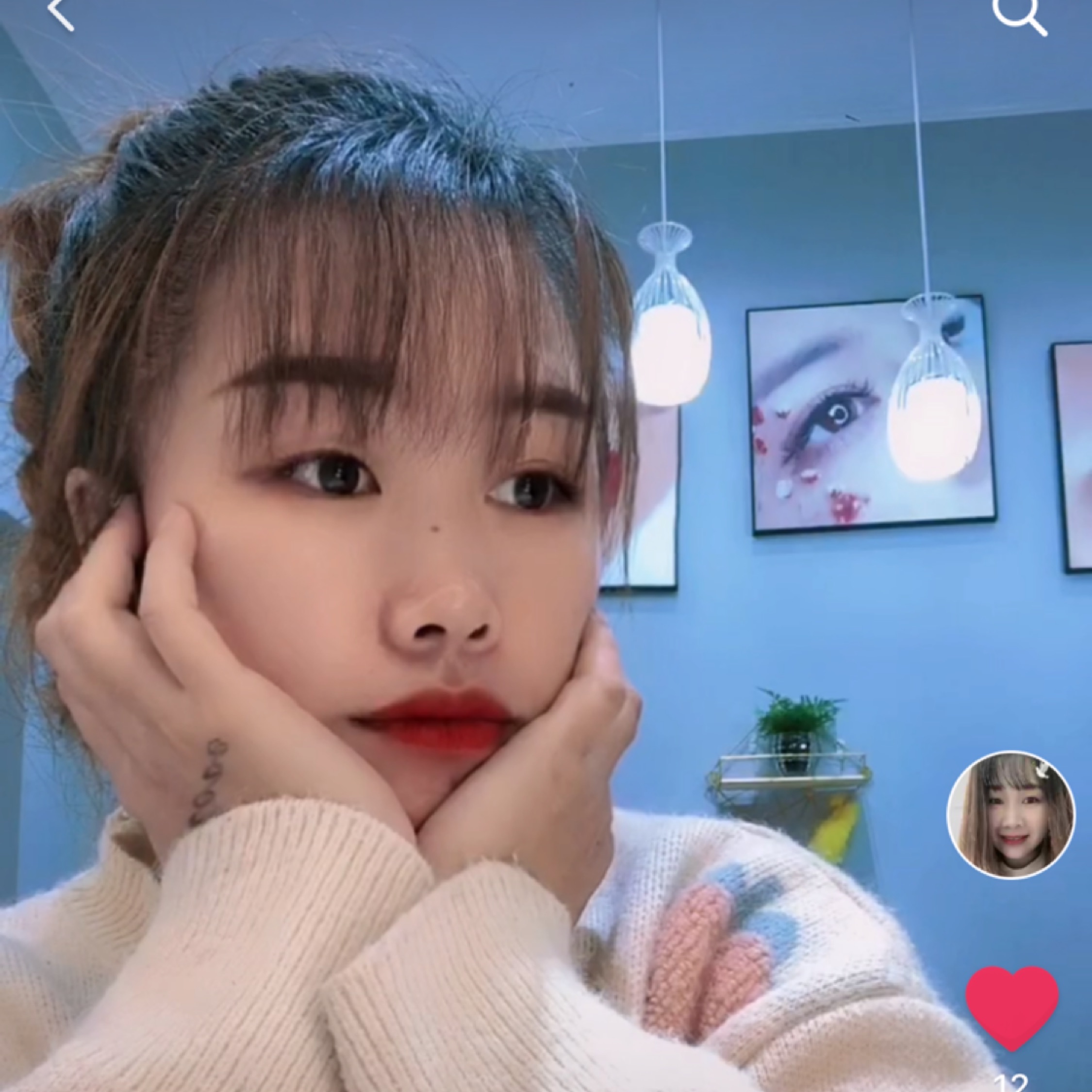 愛撒嬌的小胖子