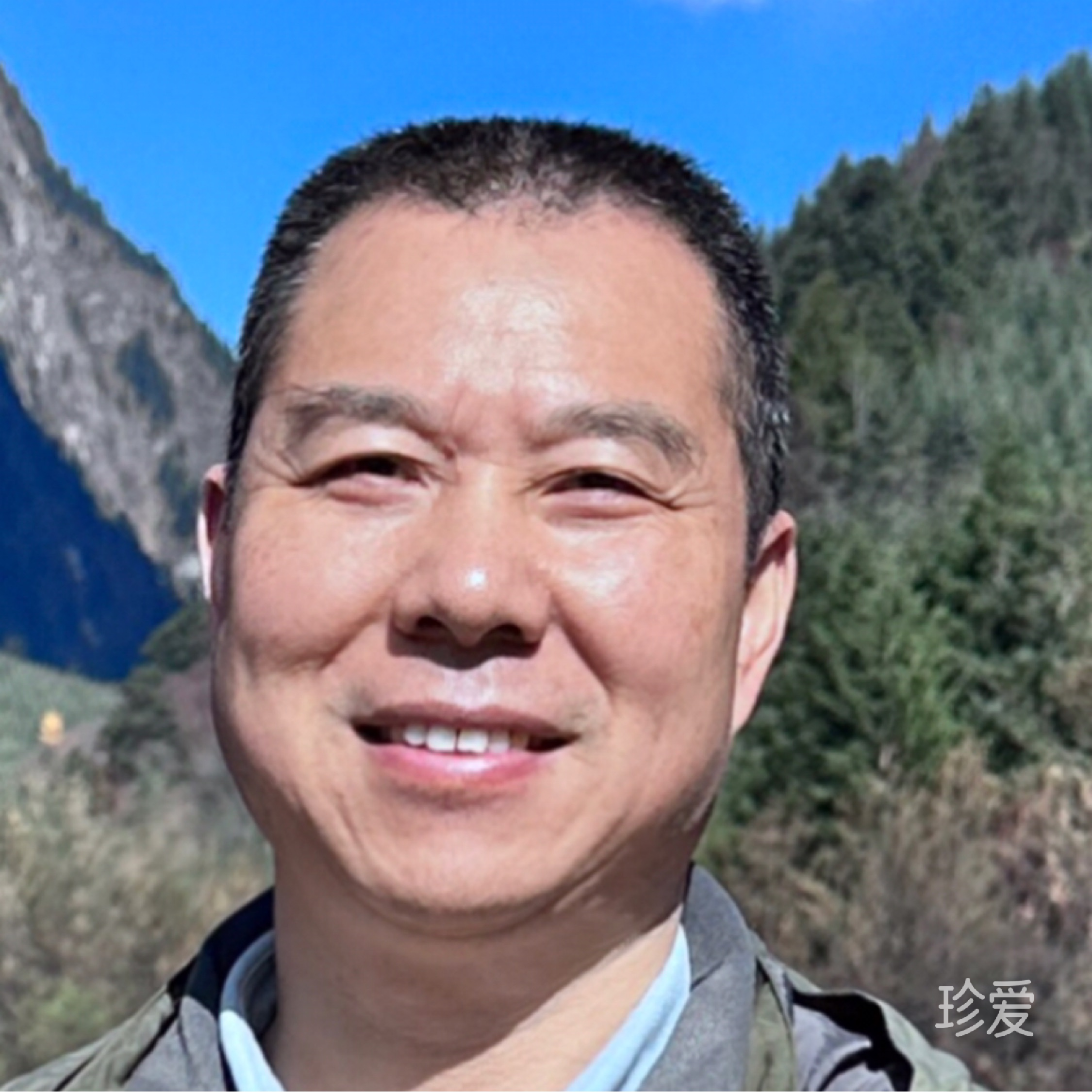 厚德载物童飞铭