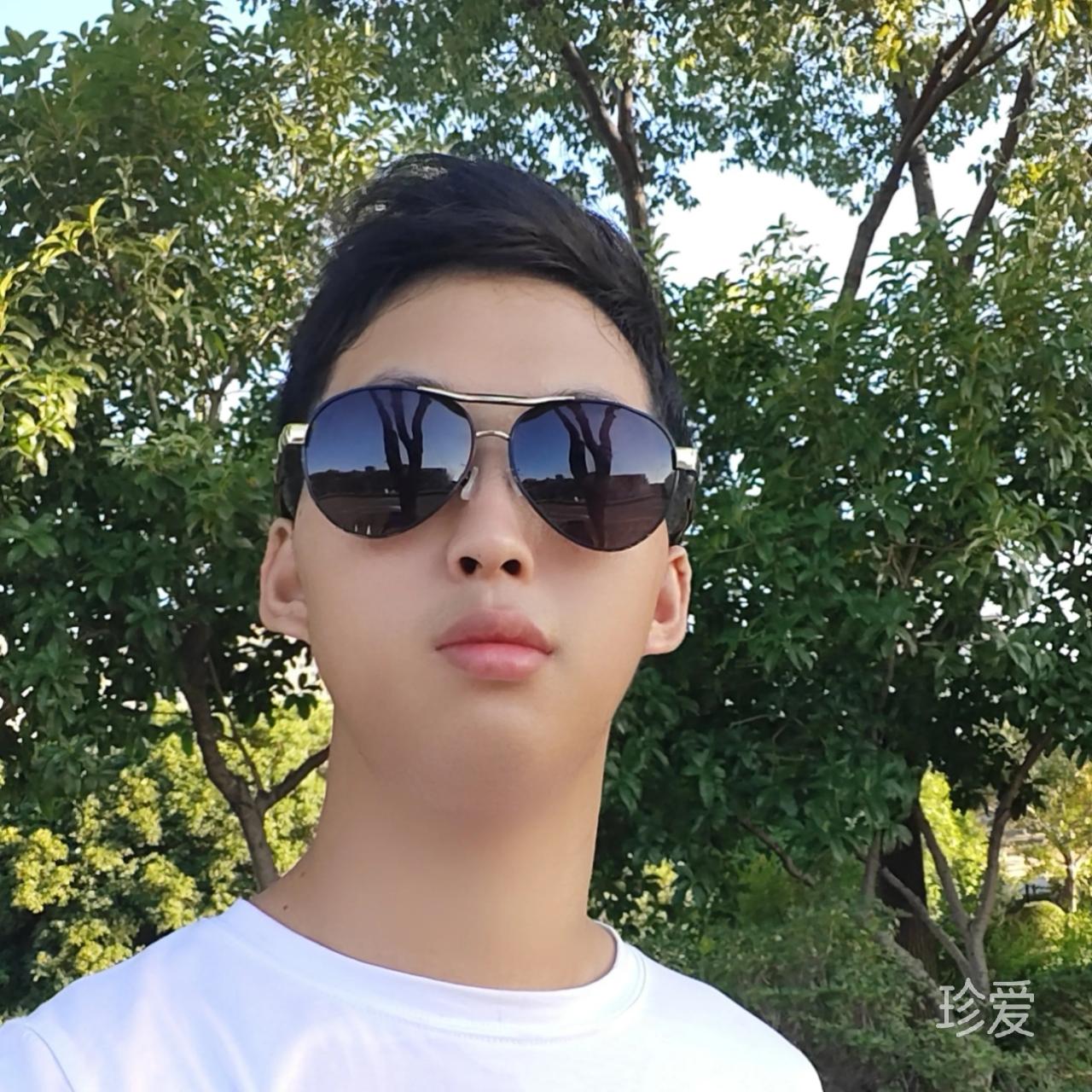 万华百里寻爱
