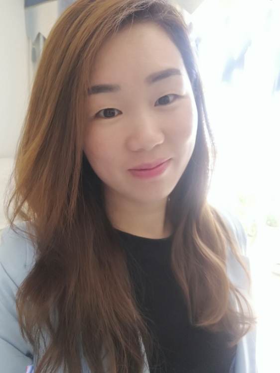 找寻幸福的女孩儿