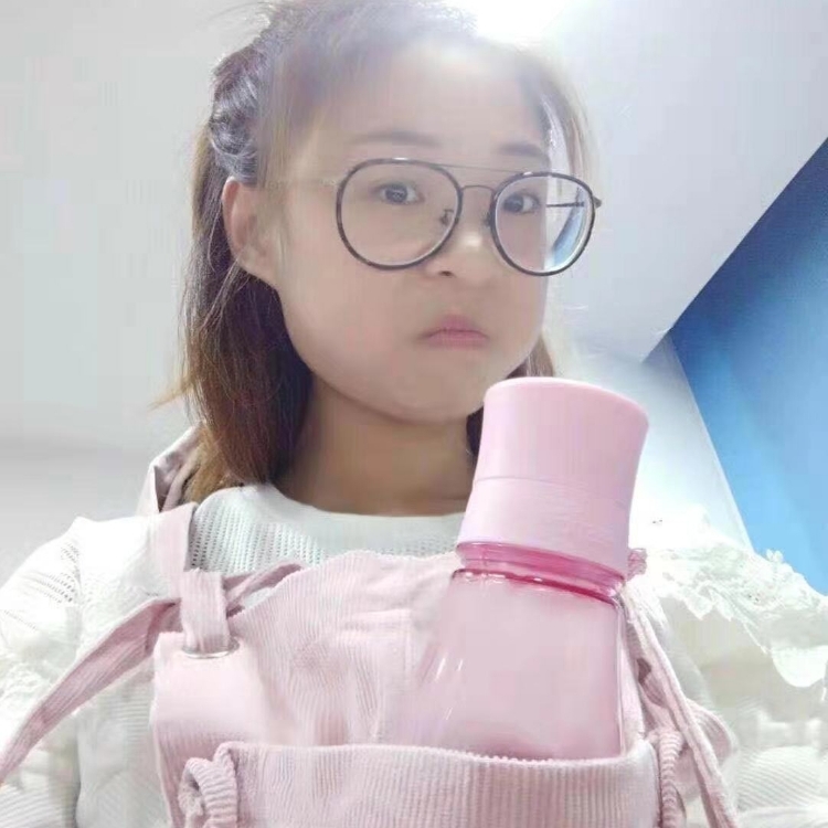 宇宙无敌懒蛋糕卷