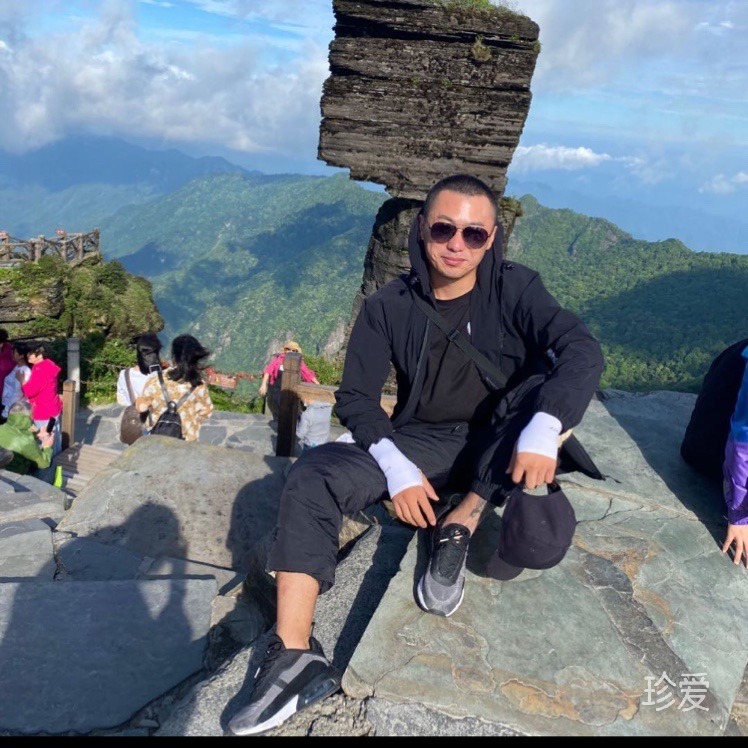 人間清醒大斌哥