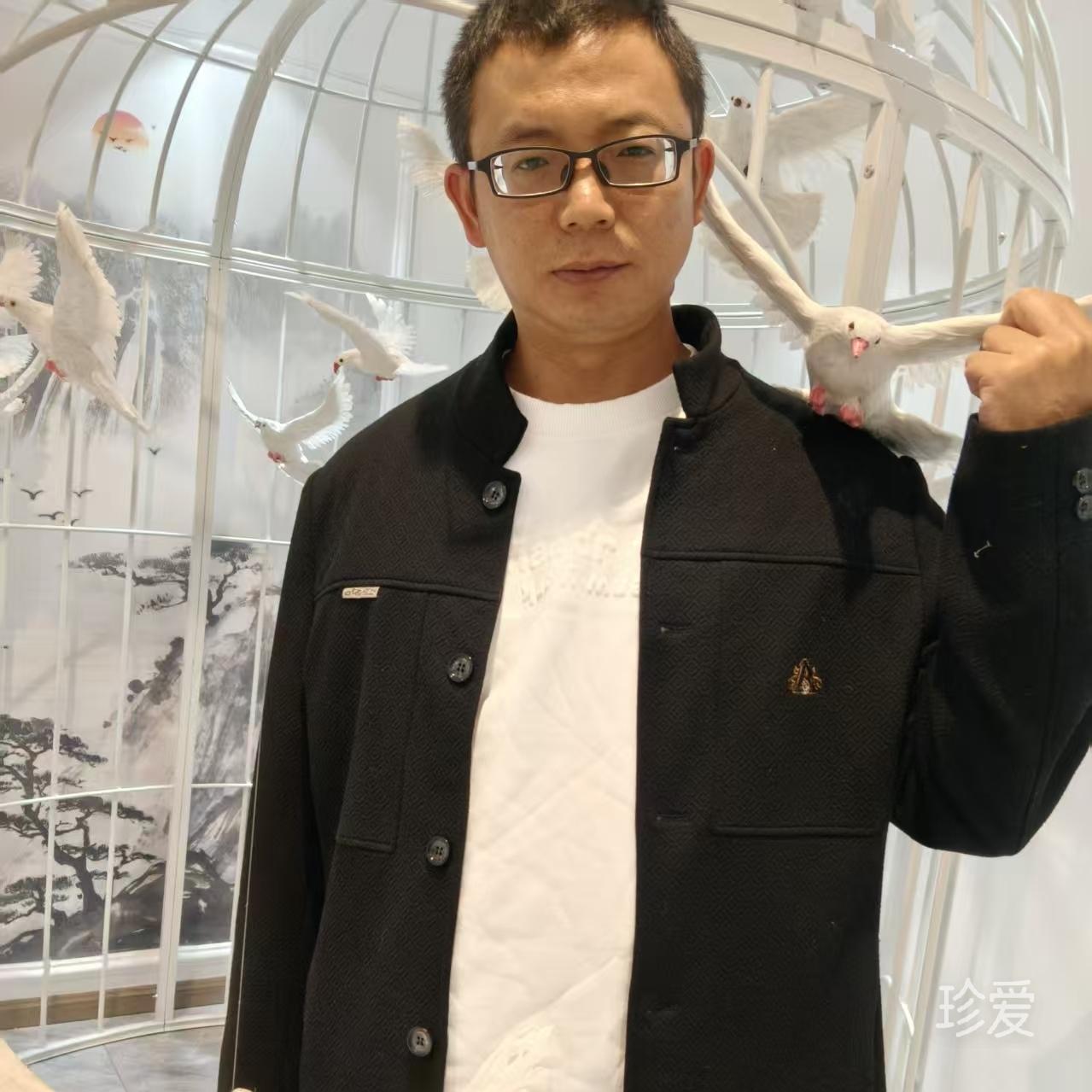 华君