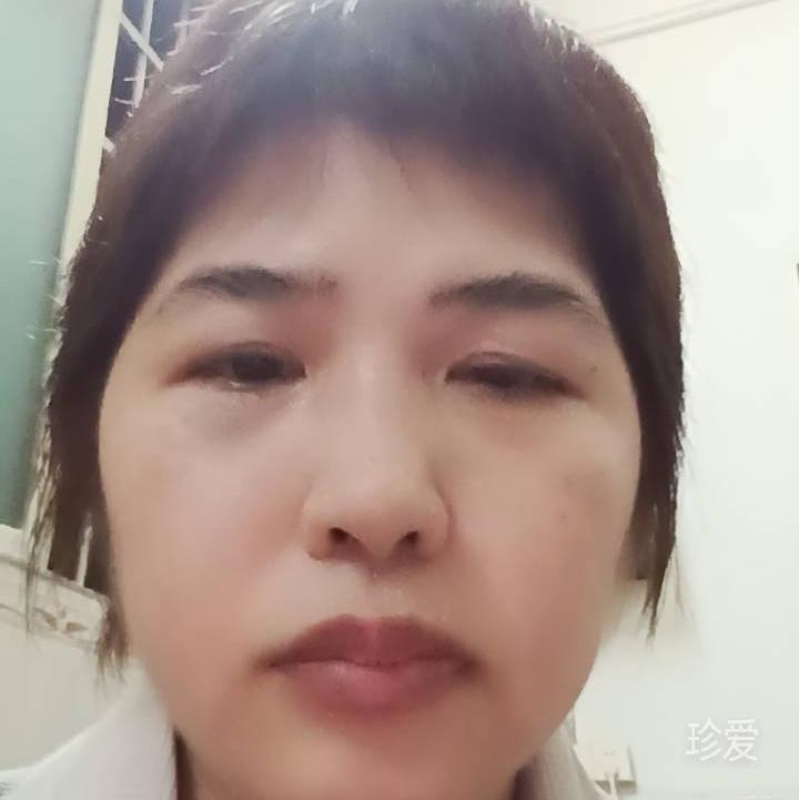 白云朵朵