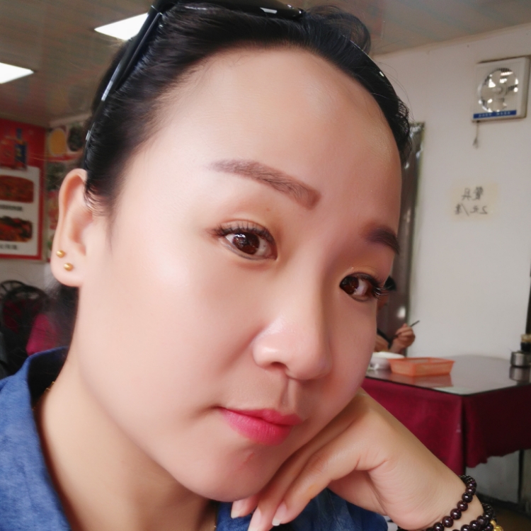 愛笑的女人運氣好