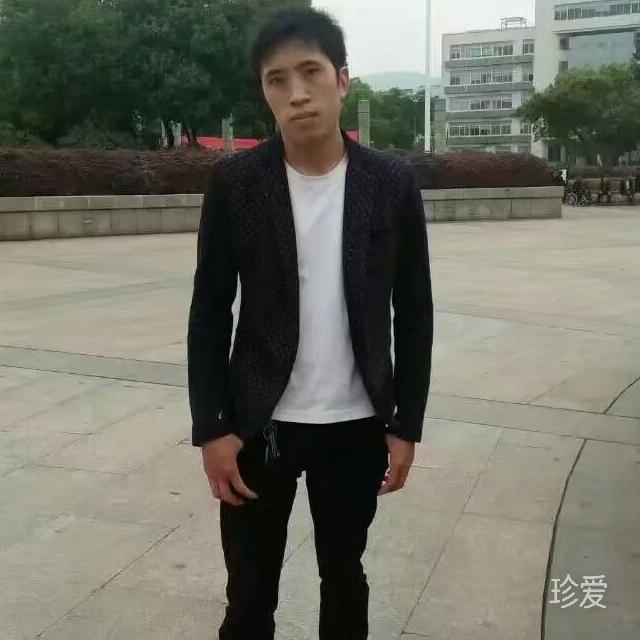 左手边缺个祢