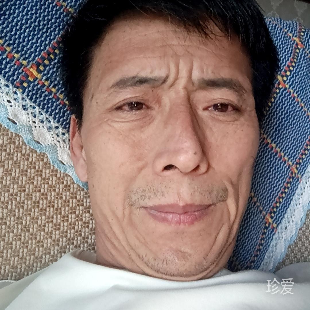 傲骨自生香