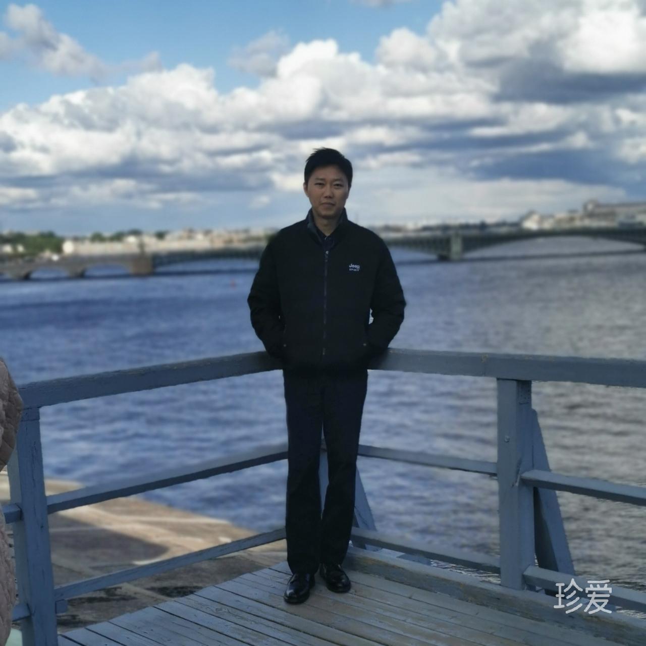 威風(fēng)的管家