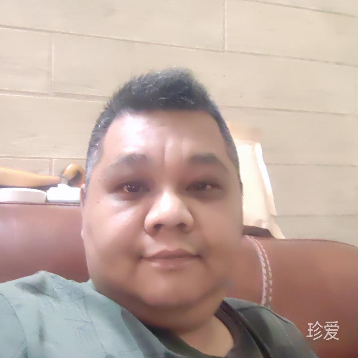 有船的仓库