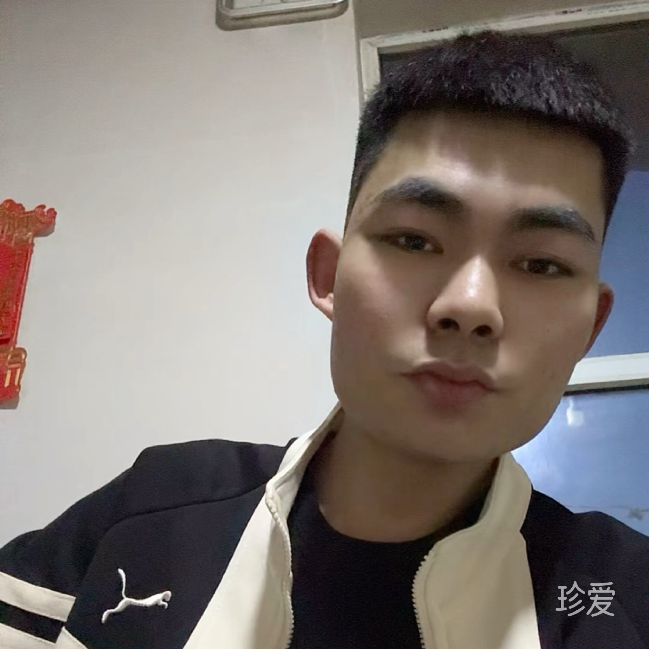 郝瑞冬
