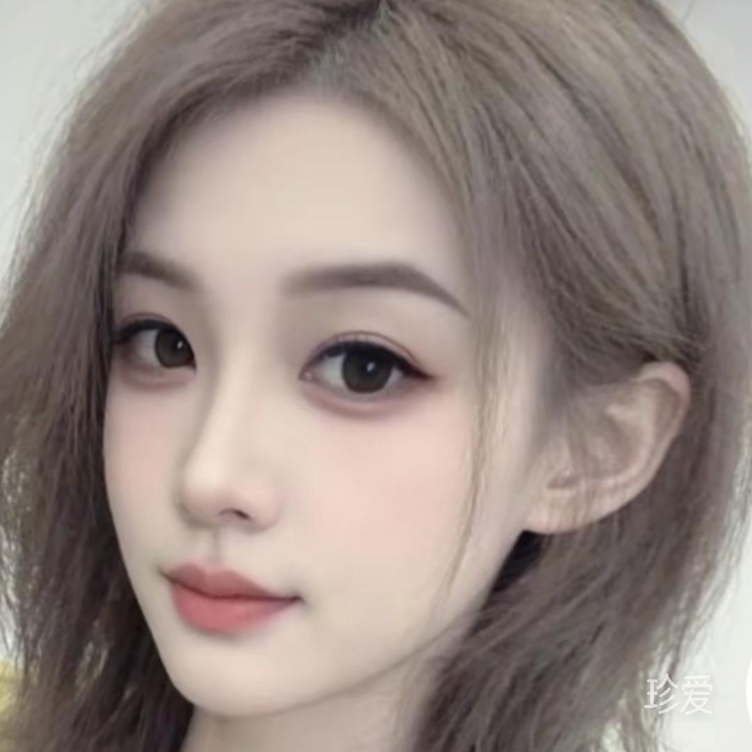 短发钮