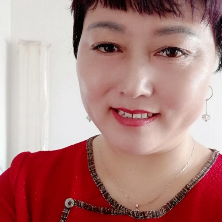 風(fēng)中的百合花