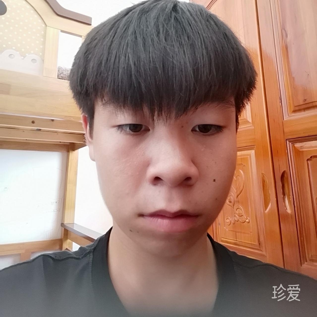一起去巴黎