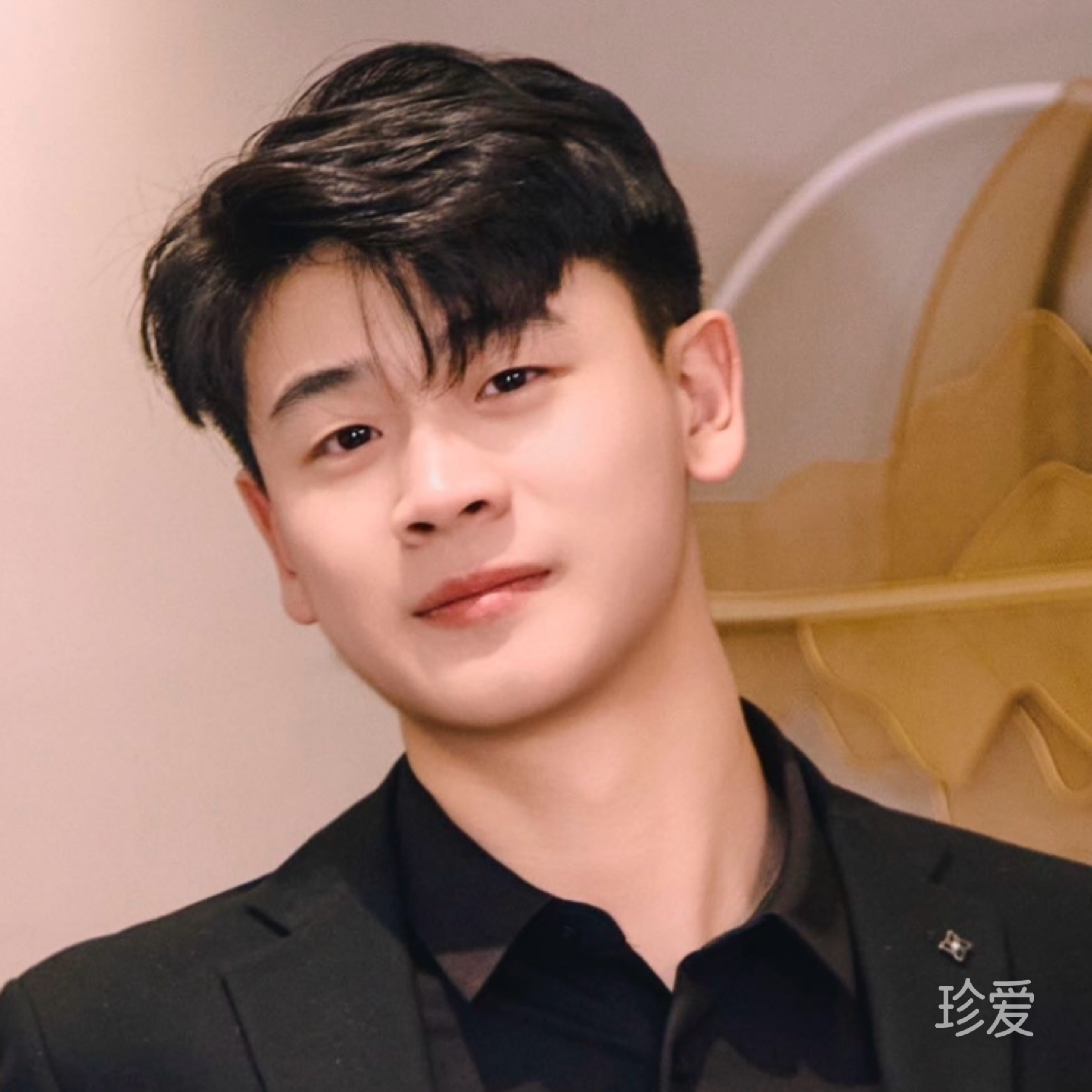 不结婚哦我就看看