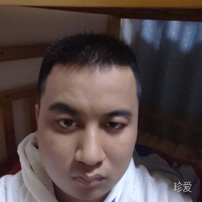 天空的云黃春云