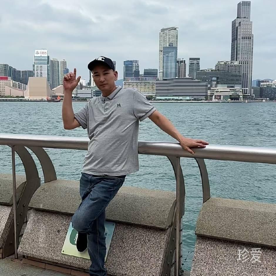 乐亿