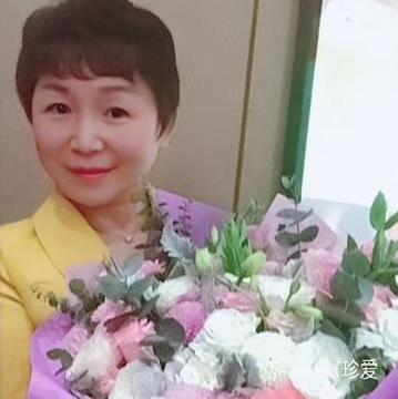溫厲水柔