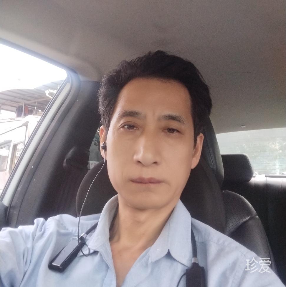 哈罗专车司机