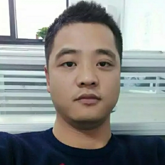 一個(gè)人在走