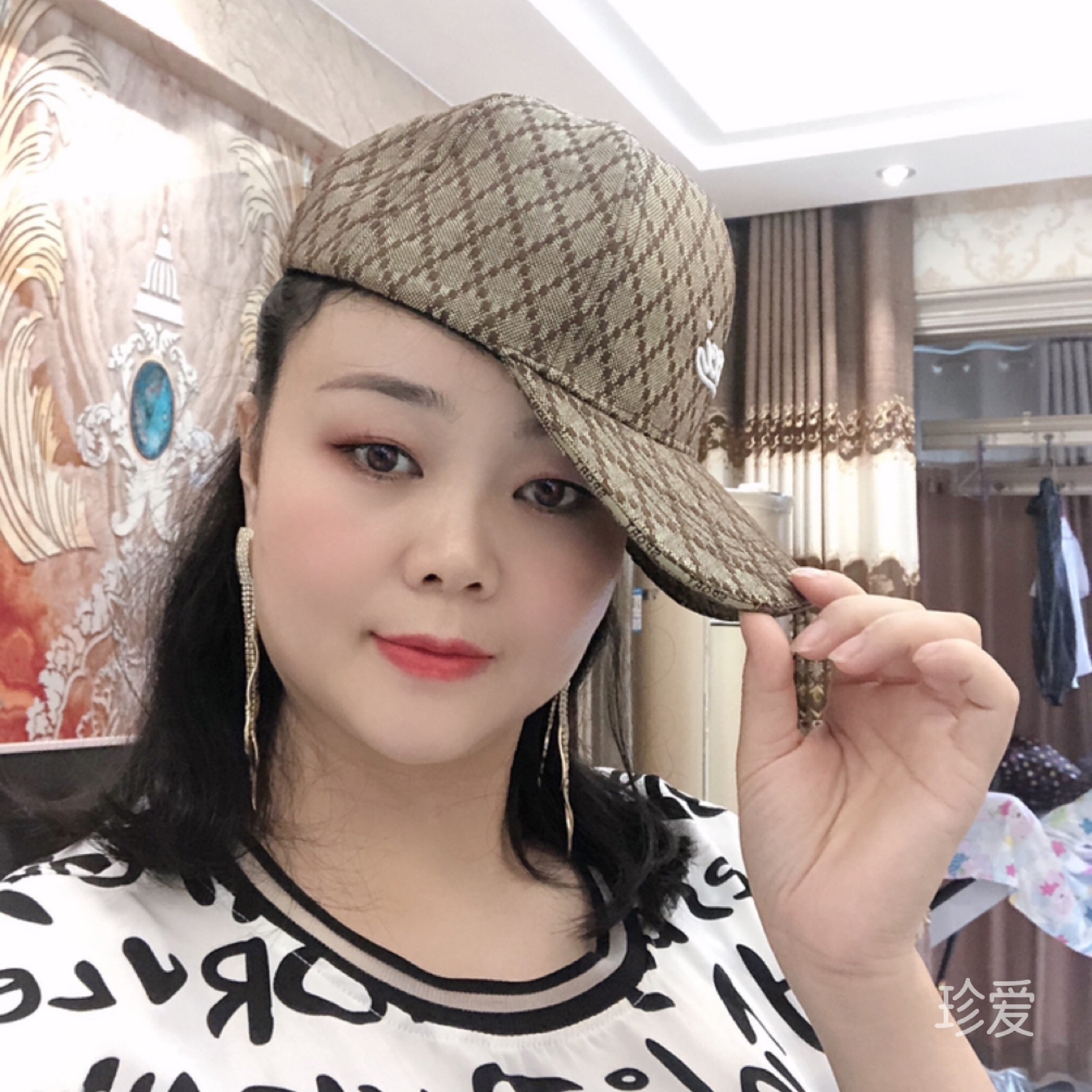 妮娜