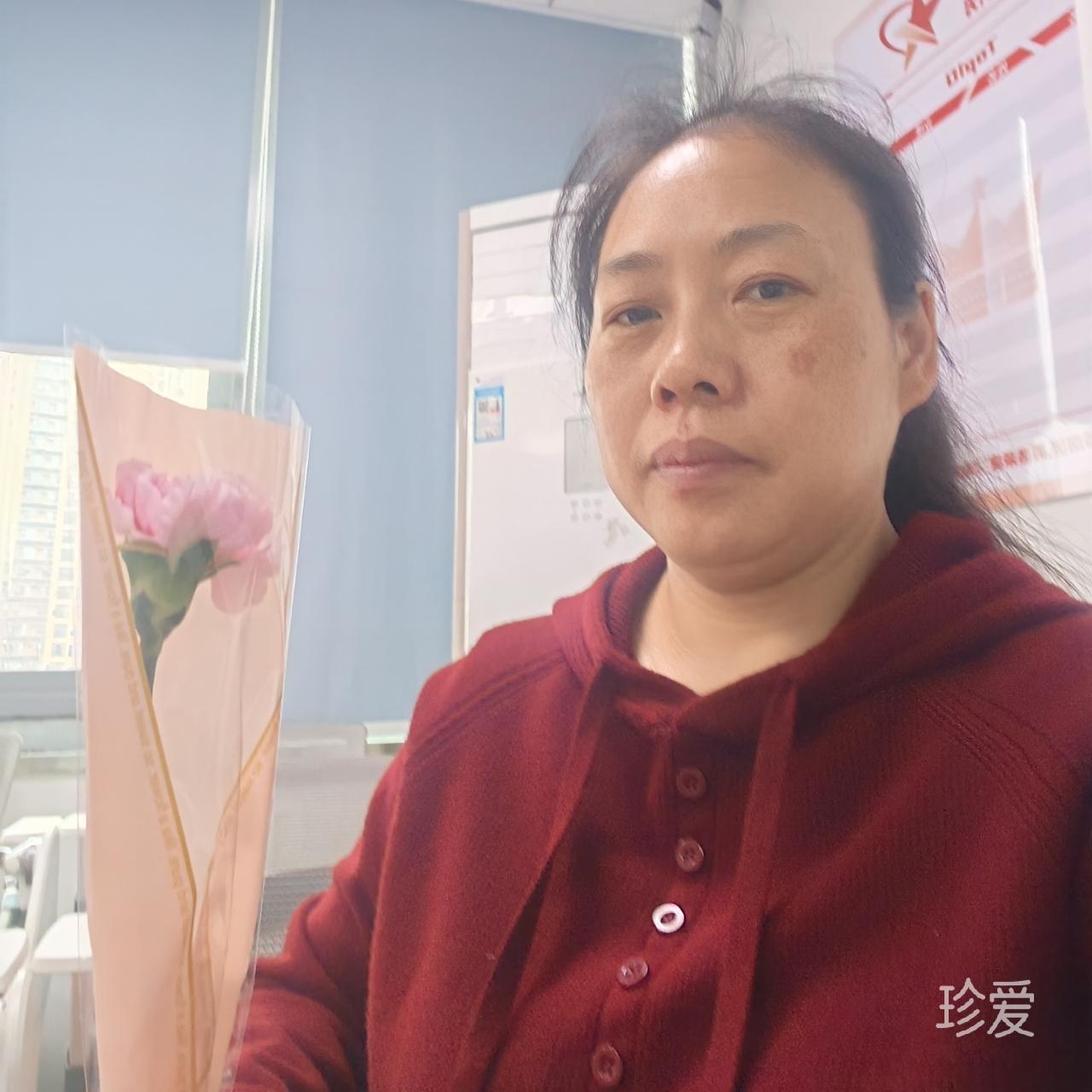 莲莲
