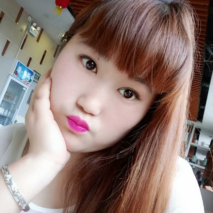 陽光灑在海洋上