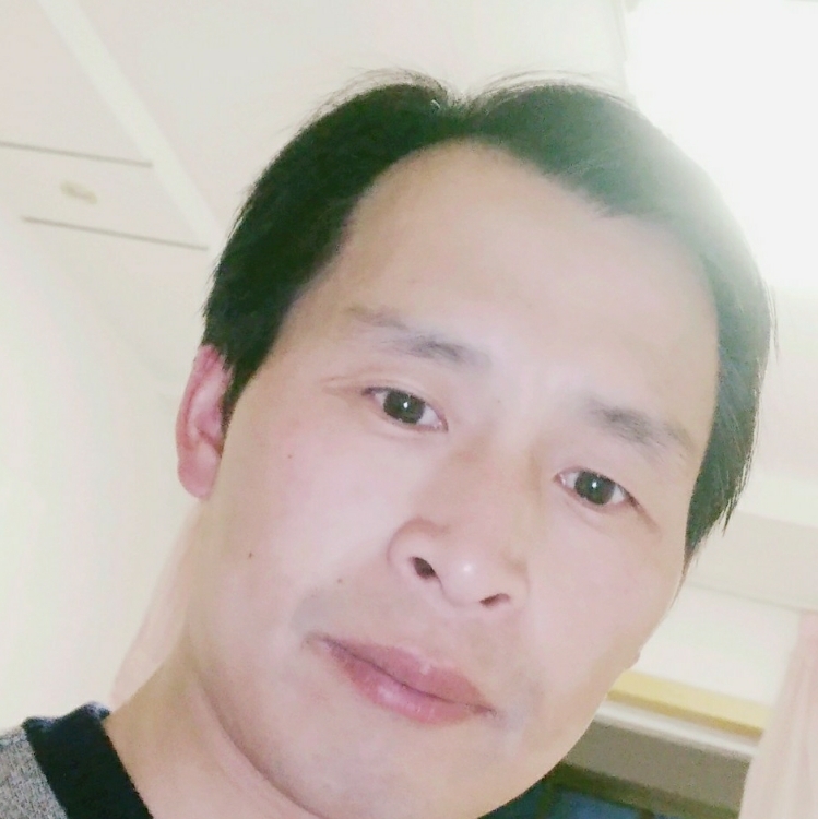 丫頭天亮說晚安