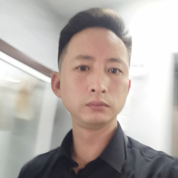 雨露潤(rùn)鮮花