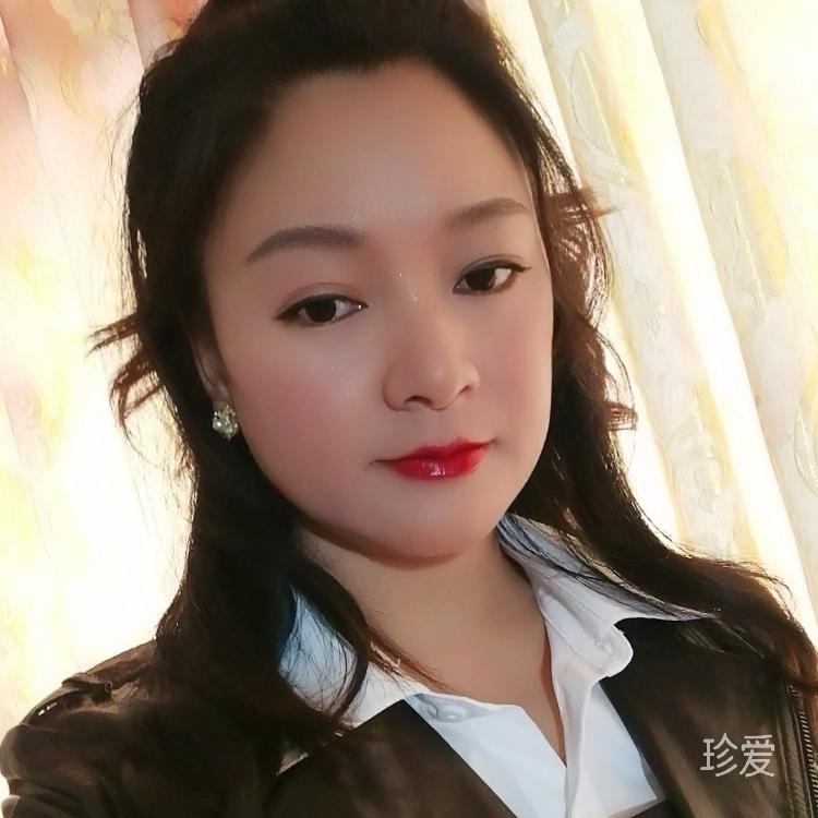 小兔白白