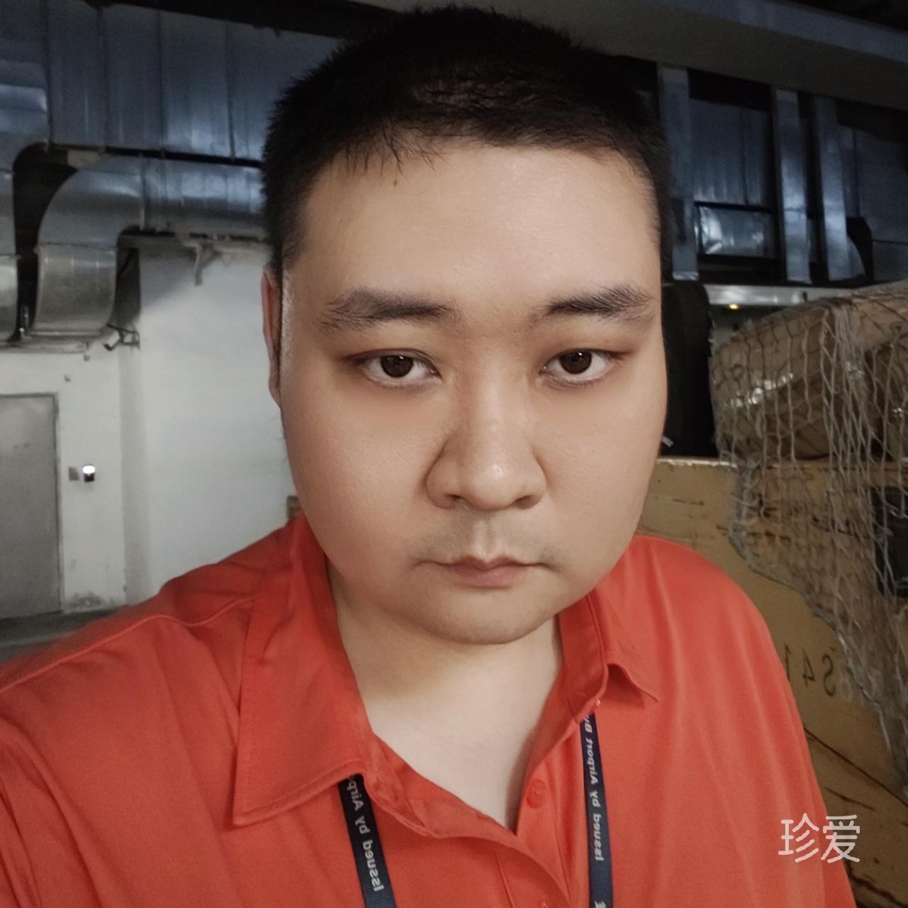 一抹淡淡锝微笑