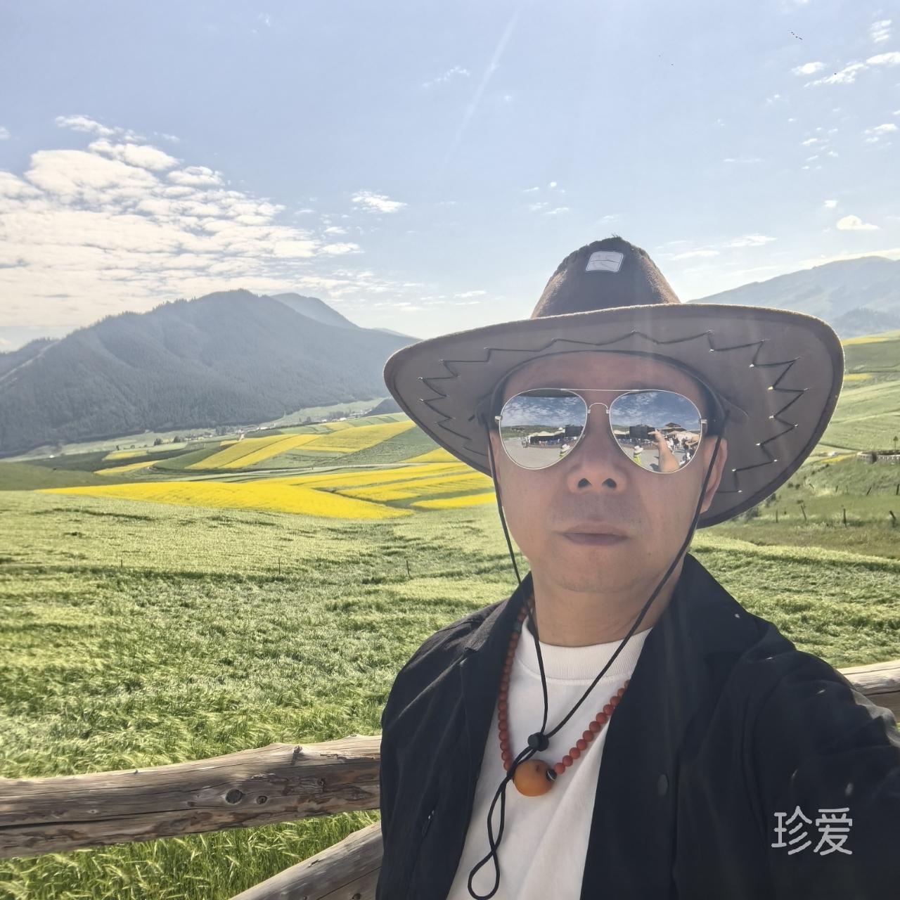 穆白